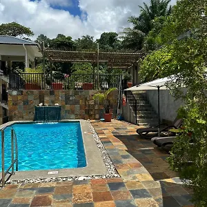 Lodoicea Apartment