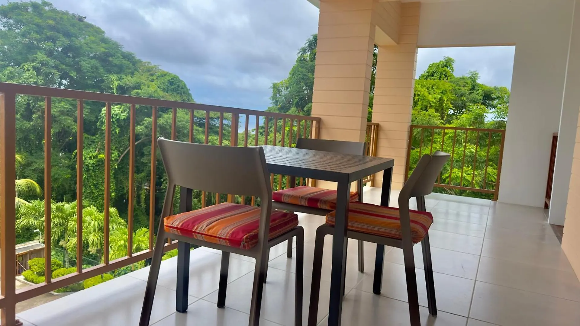 The Palm Seychelles Apartment Bel Ombre
